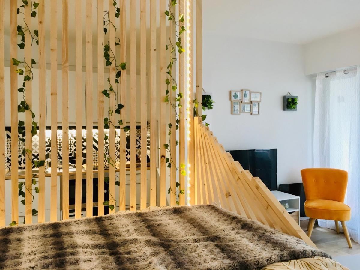 Apartmán Nuit Sureleve Hyper Centre Saint-Nazaire  Exteriér fotografie